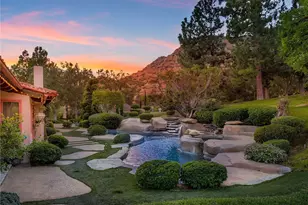 22637 La Quilla Dr, Chatsworth, CA 91311 - Photo 34