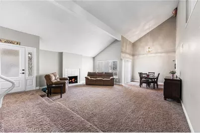 44028 Halcom Avenue, Lancaster, CA 93536 - Photo 4