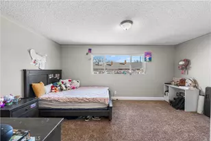 44028 Halcom Ave, Lancaster, CA 93536 - Photo 16