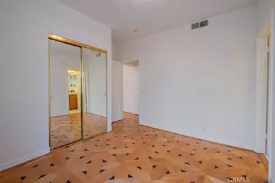 12001 Shoshone Avenue, Granada Hills, CA 91344 - Photo 10