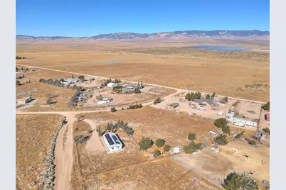 25253 Malmo Street, Lancaster, CA 93536 - Photo 14