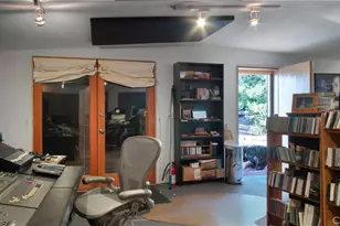 26615 Mountain Park Rd, Canyon Country, CA 91387 - Photo 38