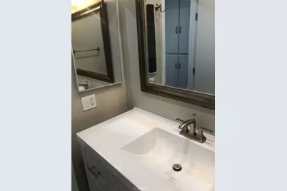 18530 Hatteras Street #332, Tarzana, CA 91356 - Photo 6