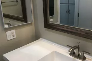 18530 Hatteras St, Tarzana, CA 91356 - Photo 6