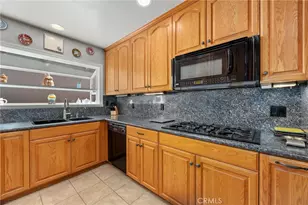 19046 Schoenborn St, Northridge, CA 91324 - Photo 10