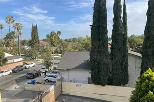 12720 Burbank Blvd, Valley Village, CA 91607 - Photo 14