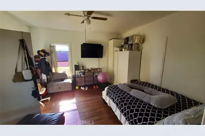 1713 S Berendo Street, Los Angeles, CA 90006 - Photo 1