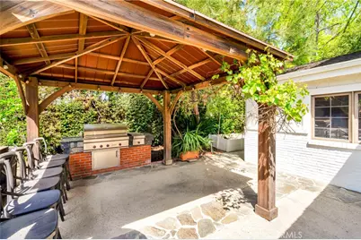 5441 Calvin Avenue, Tarzana, CA 91356 - Photo 38