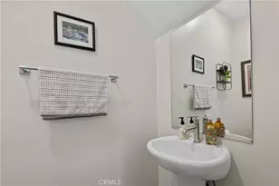 27632 Ensemble Pl, Valencia, CA 91381 - Photo 16