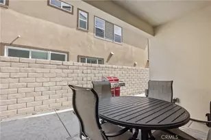 27632 Ensemble Pl, Valencia, CA 91381 - Photo 16