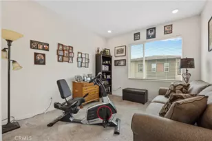 27632 Ensemble Pl, Valencia, CA 91381 - Photo 28