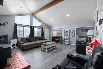 18401 Pellisier Road, Tehachapi, CA 93561 - Photo 16