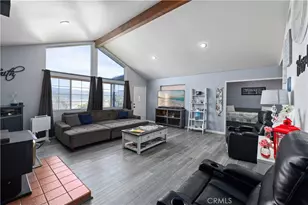 18401 Pellisier Rd, Tehachapi, CA 93561 - Photo 16