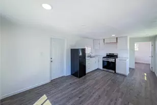 45446 E 7th Street, Lancaster, CA 93535 - Photo 8