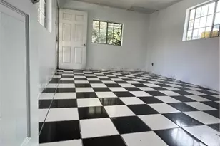 7809 Troost Ave, North Hollywood, CA 91605 - Photo 4