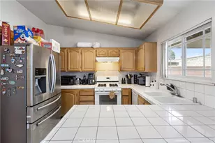 9684 Hemlock St, Rancho Cucamonga, CA 91730 - Photo 10