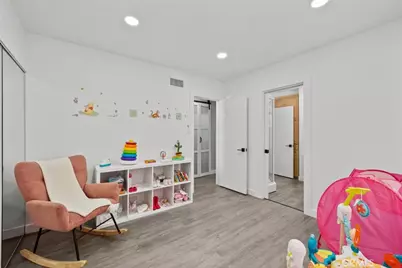 17441 Rayen Street, Sherwood Forest, CA 91325 - Photo 22