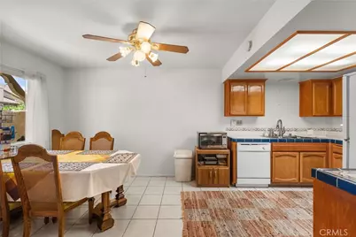 1836 E Avenue J2 #5, Lancaster, CA 93535 - Photo 4