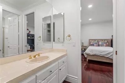 5267 Newcastle Lane, Calabasas, CA 91302 - Photo 20