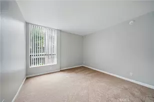 7826 Topanga Canyon Blvd, Canoga Park, CA 91304 - Photo 22