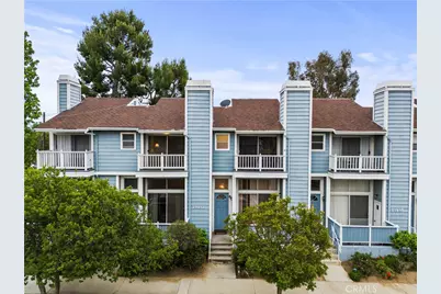 21912 Hiawatha Street #2, Chatsworth, CA 91311 - Photo 1
