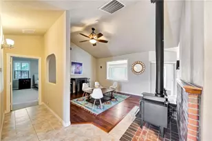 16092 Knoll Dr, California City, CA 93505 - Photo 6