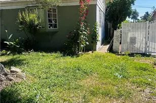 1196 N Hamilton Blvd, Pomona, CA 91768 - Photo 2