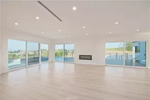 5099 Llano Dr, Woodland Hills, CA 91364 - Photo 18