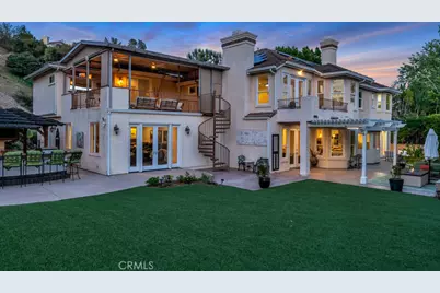 21141 Brunnell Court, Topanga, CA 90290 - Photo 2