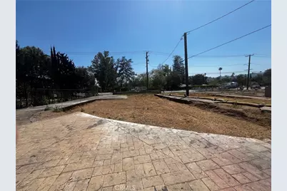 419 W Altadena Drive, Altadena, CA 91001 - Photo 10