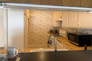 9025 Willis Ave, Panorama City, CA 91402 - Photo 22