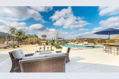 7300 Santa Susana Pass Road, Simi Valley, CA 93063 - Photo 16