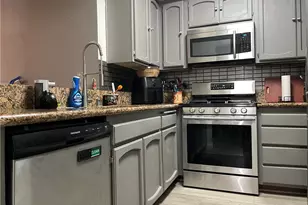 7800 Topanga Canyon Blvd, Canoga Park, CA 91304 - Photo 12