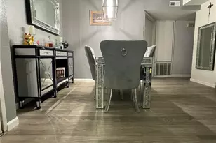 7800 Topanga Canyon Blvd, Canoga Park, CA 91304 - Photo 8