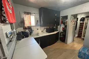 1026 E 23rd St, Los Angeles, CA 90011 - Photo 26