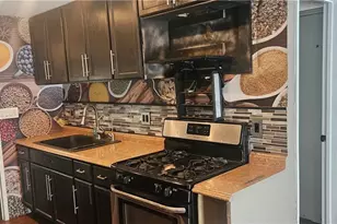 8811 Canoga Ave, Canoga Park, CA 91304 - Photo 4