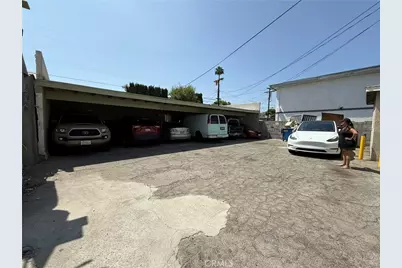 7107 Coldwater Canyon Avenue, North Hollywood, CA 91605 - Photo 46