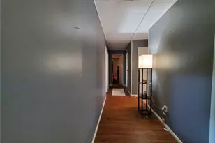 18540 Soledad Canyon Rd, Canyon Country, CA 91351 - Photo 12