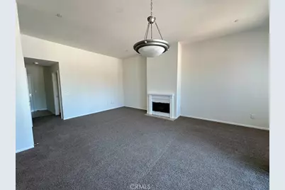 7551 Jordan Avenue #405, Canoga Park, CA 91303 - Photo 4