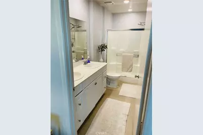 14120 W Willow Lane, Van Nuys, CA 91405 - Photo 18