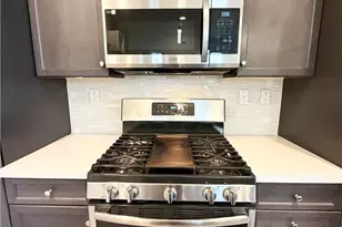 9758 N Abrego Ct, Panorama City, CA 91402 - Photo 8