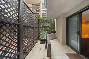 950 N Kings Road, West Hollywood, CA 90069 - Photo 16