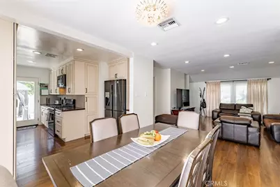 5805 Bucknell Avenue, Valley Village, CA 91607 - Photo 10