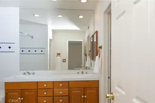 28948 Marilyn Dr, Canyon Country, CA 91387 - Photo 20