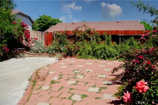 28948 Marilyn Dr, Canyon Country, CA 91387 - Photo 36