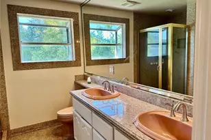 17114 Vose St, Lake Balboa, CA 91406 - Photo 20