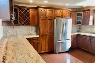 17114 Vose St, Lake Balboa, CA 91406 - Photo 8