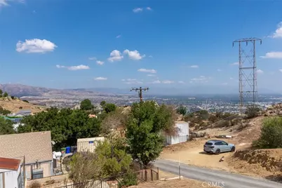 7815 Mesa Drive, Simi Valley, CA 93063 - Photo 14