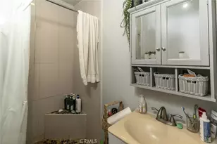 10615 San Fernando Rd, Pacoima, CA 91331 - Photo 28