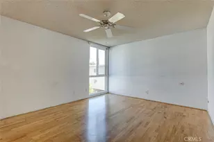 5454 Zelzah Ave, Encino, CA 91316 - Photo 8